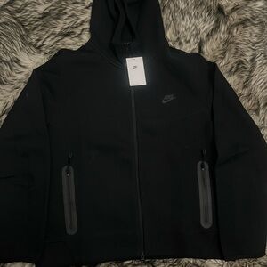 Nike Men's Black Nike tech Jacket